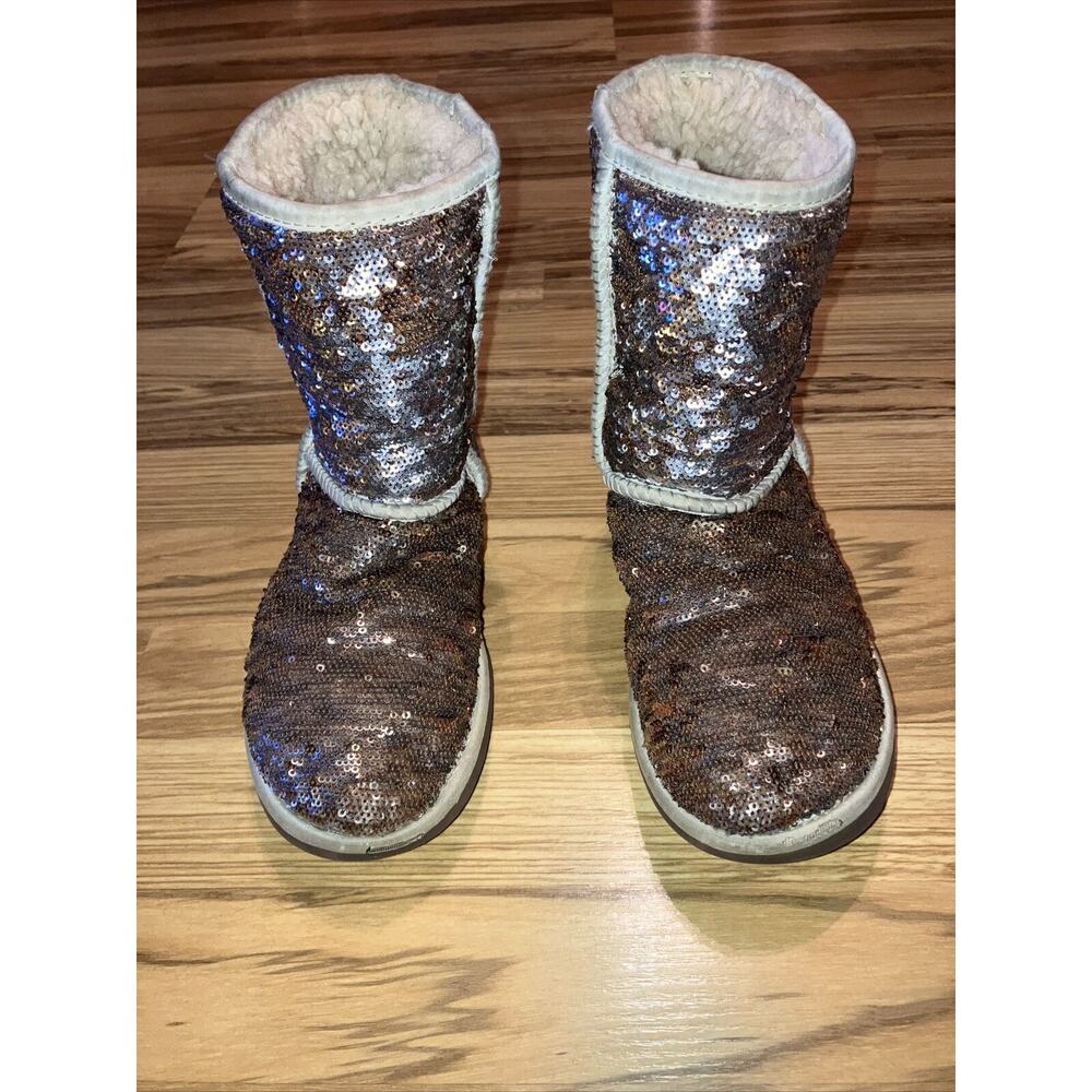 Ugg Boots Womens Brown Multicolor‎ Sequin Sheepskin Lining Size 5
